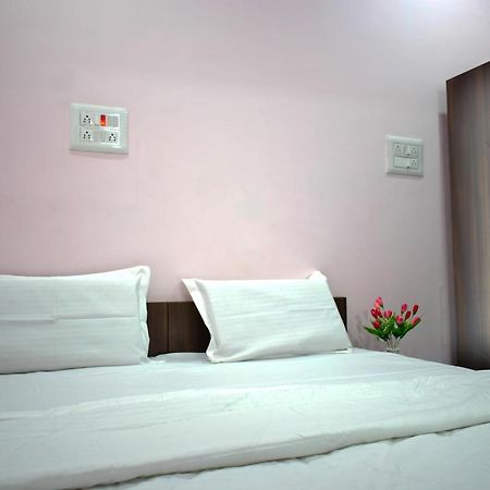 B R Inn บังกาลอร์ ภายนอก รูปภาพ